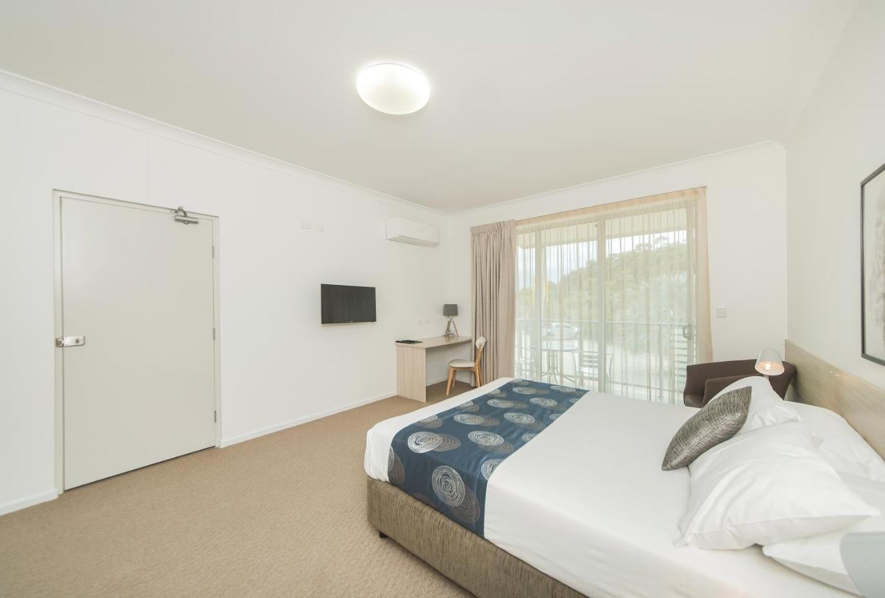 The Coast Motel Yeppoon Buitenkant foto
