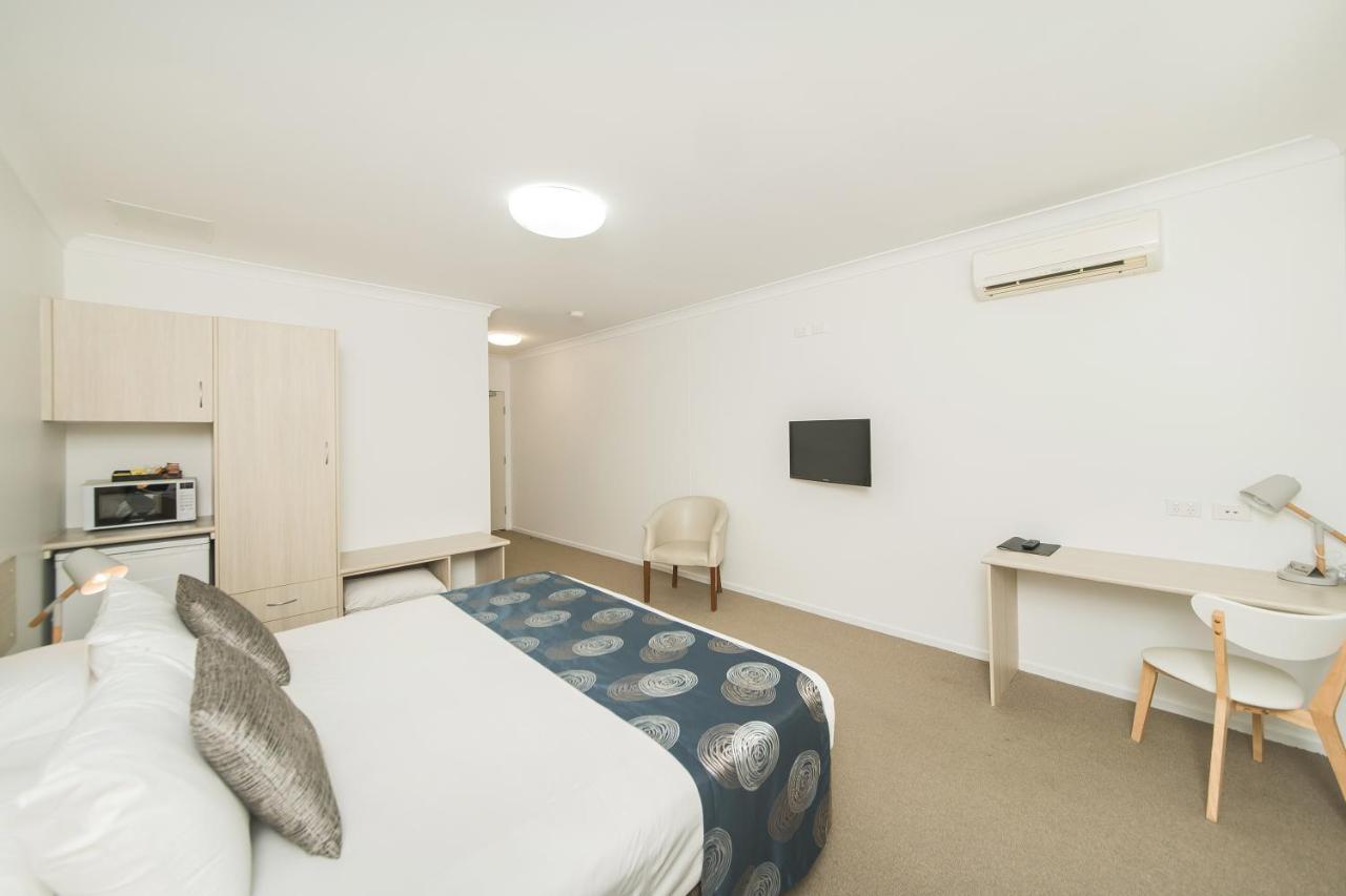 The Coast Motel Yeppoon Buitenkant foto