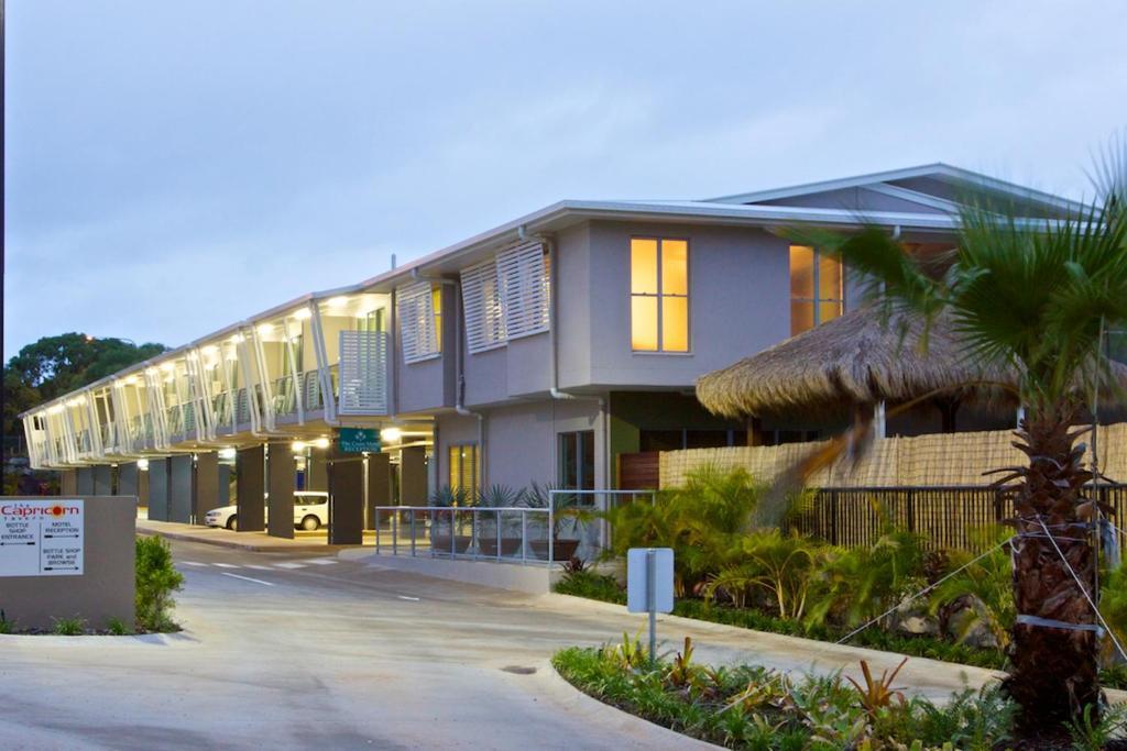 The Coast Motel Yeppoon Buitenkant foto