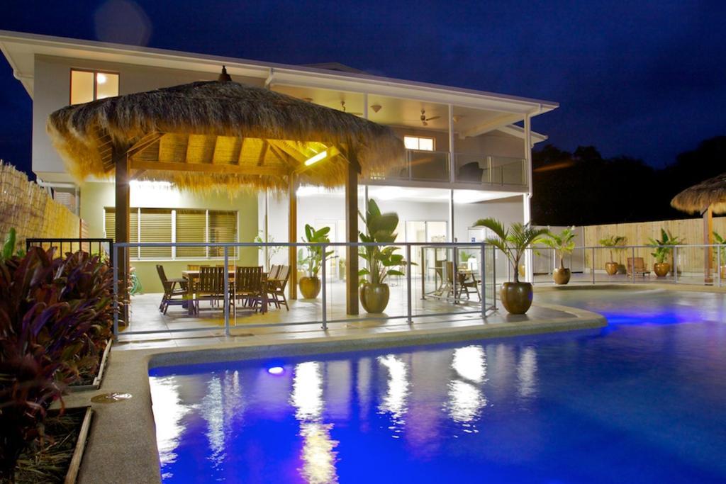 The Coast Motel Yeppoon Buitenkant foto